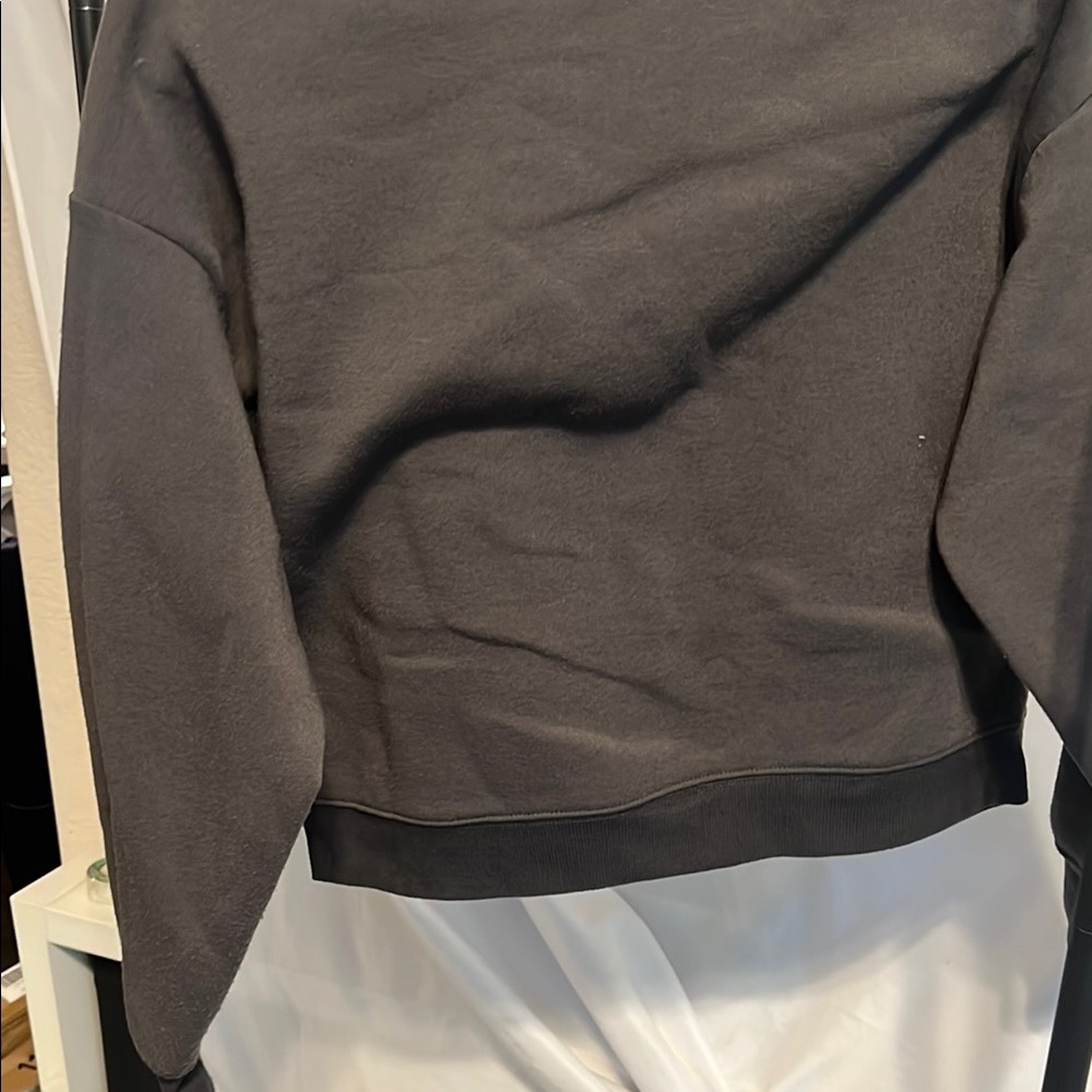 🖤 No Comment NY-LA Black Smiley Face Sweatshirt – Size L - Picture 6 of 6